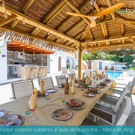 George - Hmr Holidays Villa