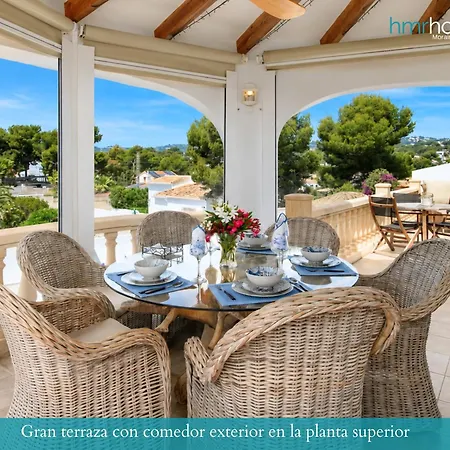 George - Hmr Holidays Villa *